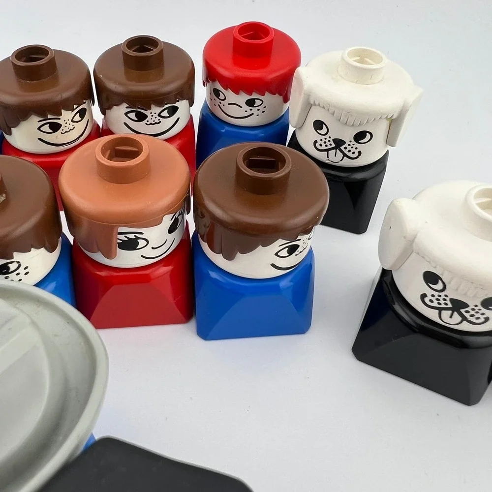 LEGO DUPLO Vintage Face Bricks Character Building Blocks Toy Lot 18 Pieces 2000s